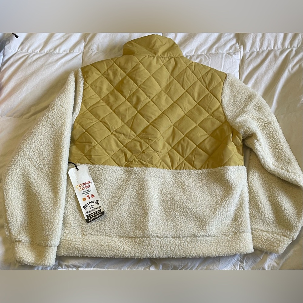 Billabong Adventure Division Quilted Yellow & Cream Sherpa Jacket - Picture 10 of 15